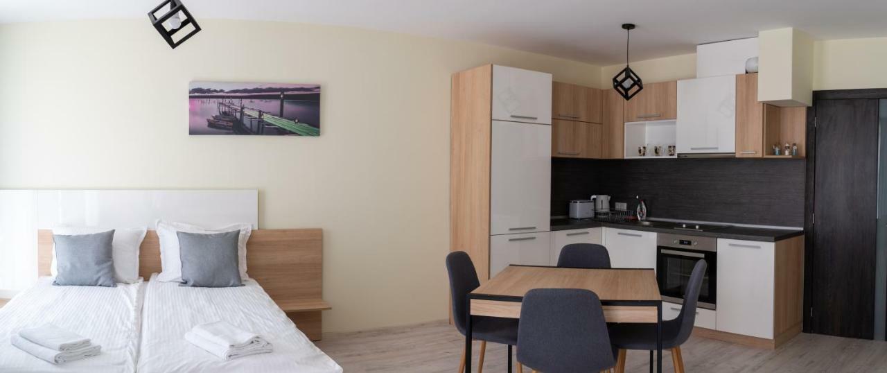 La Familia Apartments Varna Exteriér fotografie