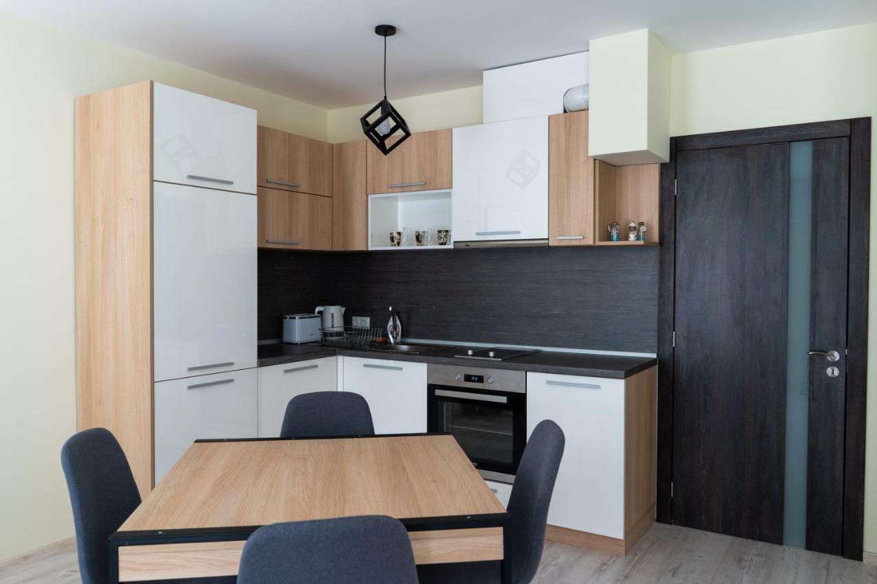 La Familia Apartments Varna Exteriér fotografie