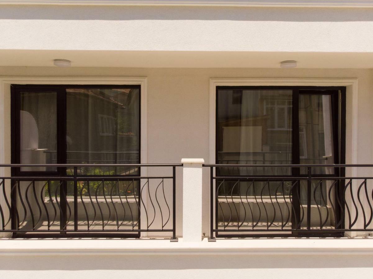 La Familia Apartments Varna Exteriér fotografie