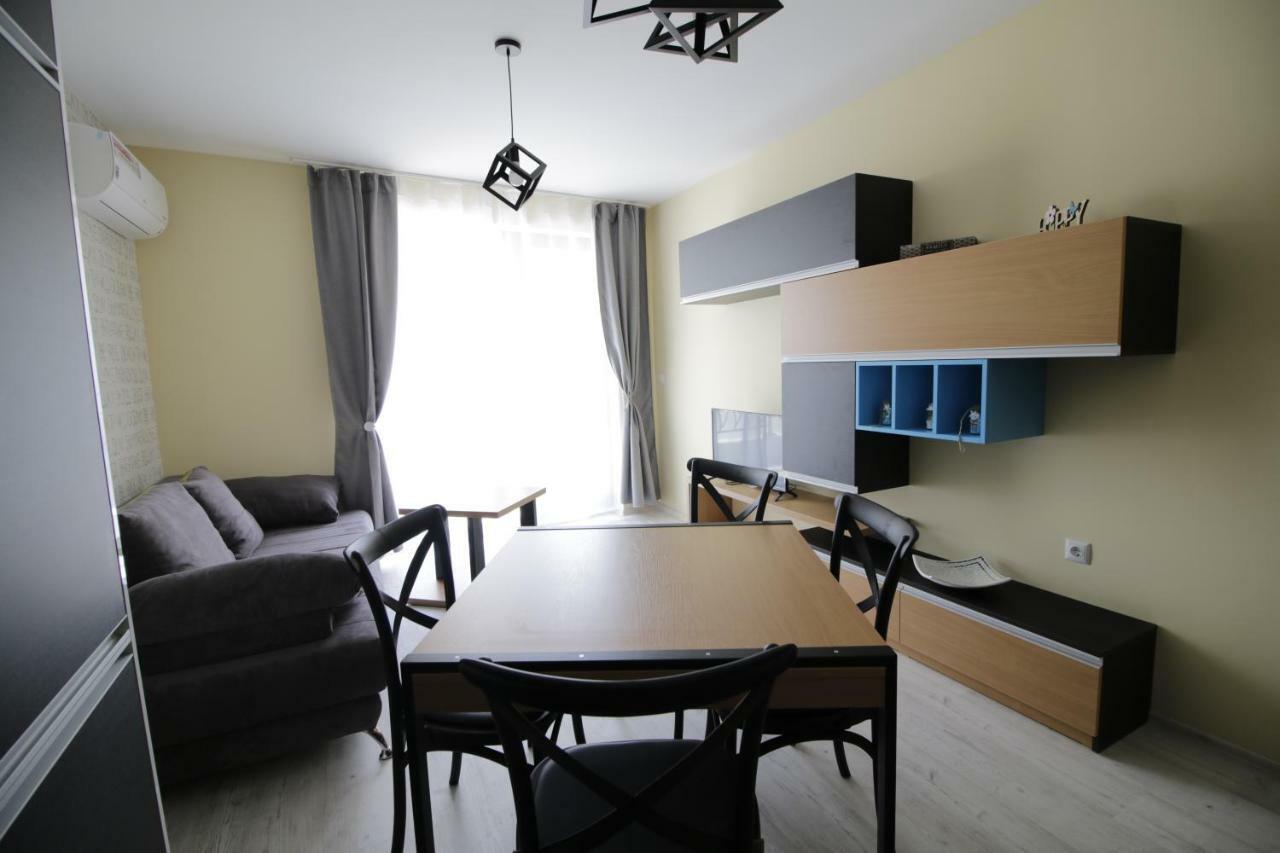 La Familia Apartments Varna Exteriér fotografie